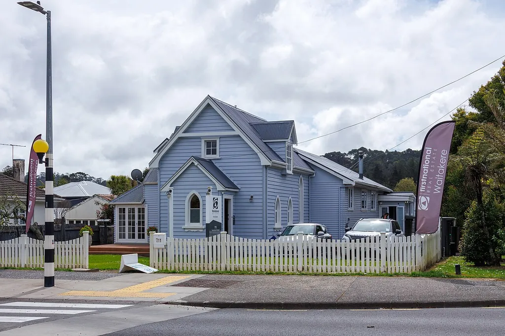 The former Congregational church in Swanson, Auckland, viewed from the right.
