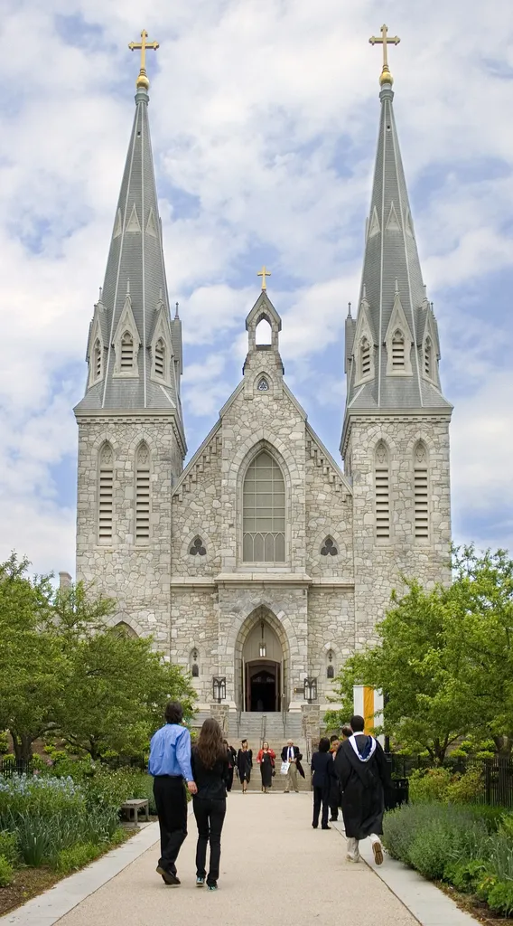 The St. Thomas of Villanova Church during the 2008 Baccalaureate. 3 shot HDR, ISO200, polarizing filter, Rebel XTi with EF-S 18-55 lens, f3.5