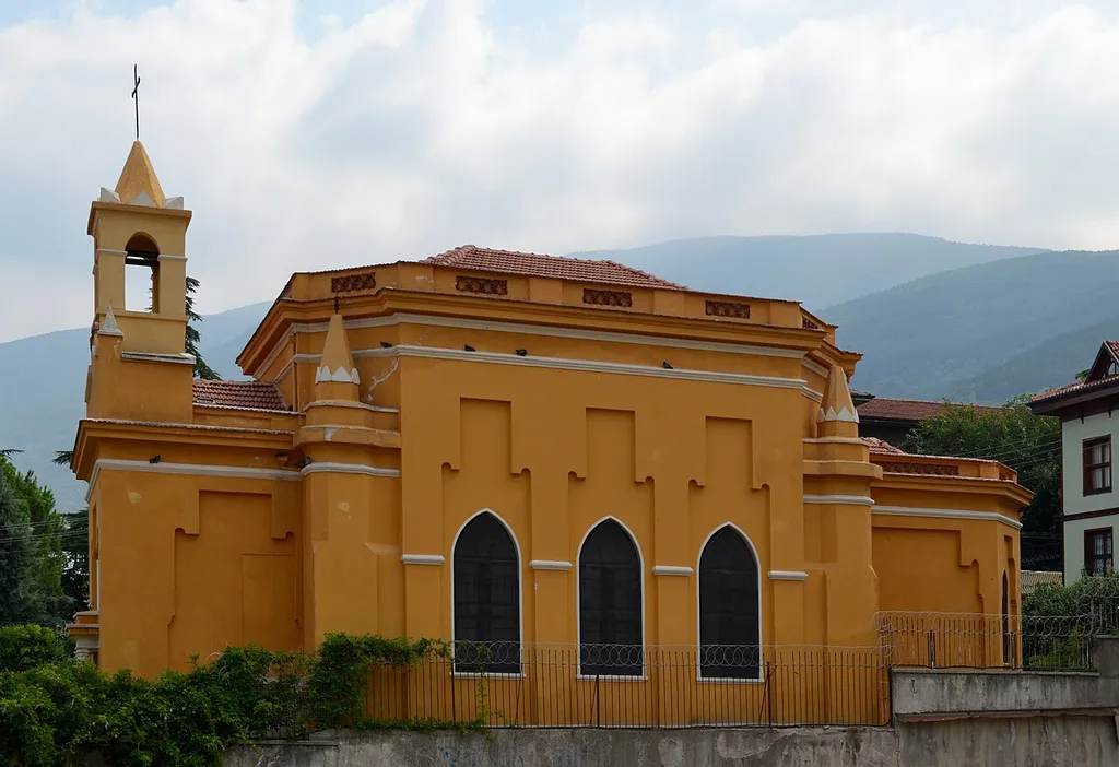 Französische Kirche in Bursa, Türkei. Aufgenommen im August 2019.