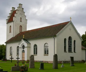 Trävattna Church