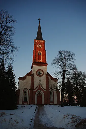 Lubānas evanģeliski luteriskā baznīca Lubānā, Baznīcas ielā 1