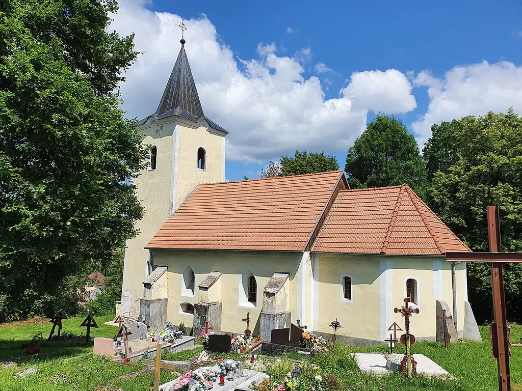 Rímskokatolícky kostol sv. Michala v Krajnom