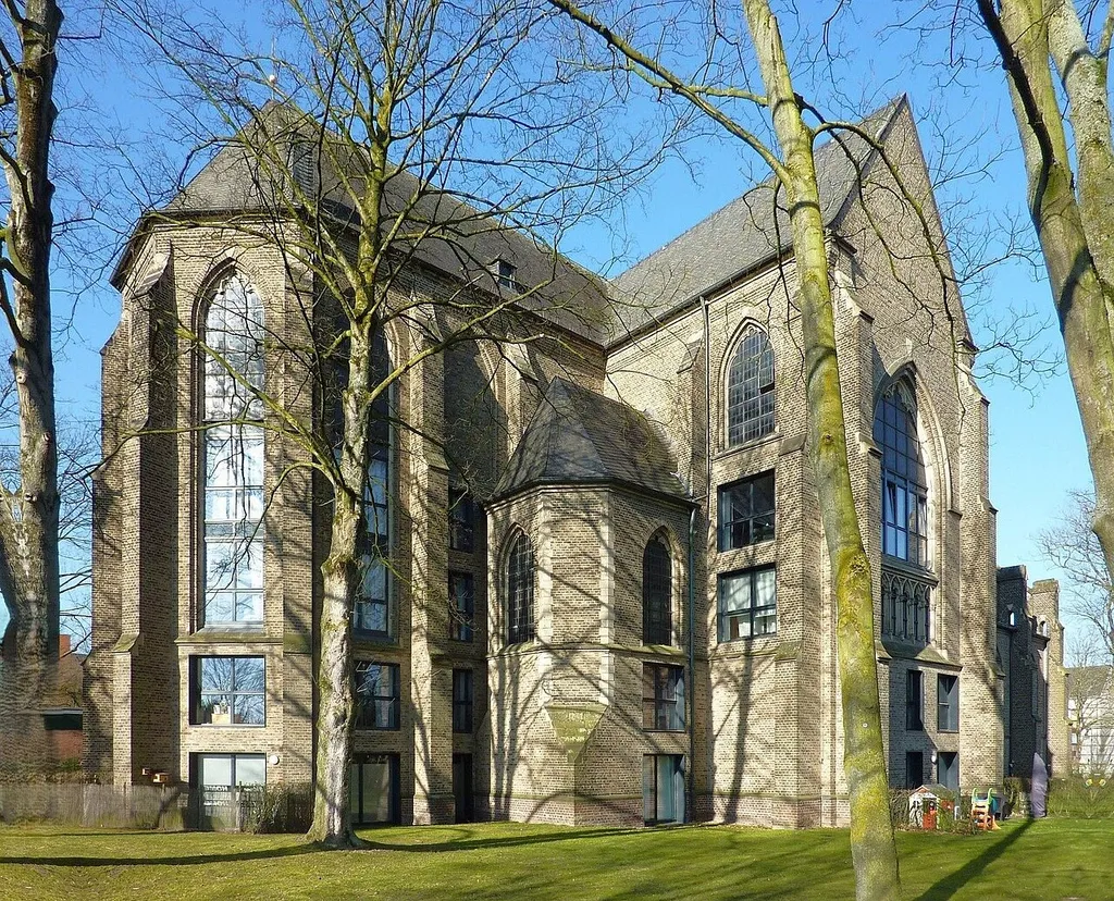 Herz-Jesu-Kirche (Mönchengladbach-Pesch)
