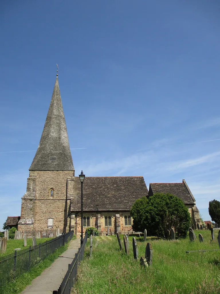 St Mary's Church, Billingshurst, West Sussex, seen from the south.