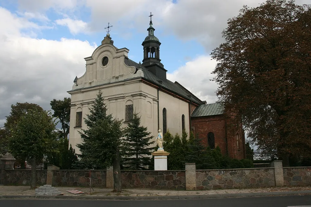 Bieżuń - kościół parafialny pw. Św. Trójcy z k. XVIII w. (zabytek nr A-132)