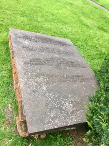 Cast Iron Memorial Slab To Woodbridge Family 15 Metres South South West Of South Porch, St Marys Churchyard