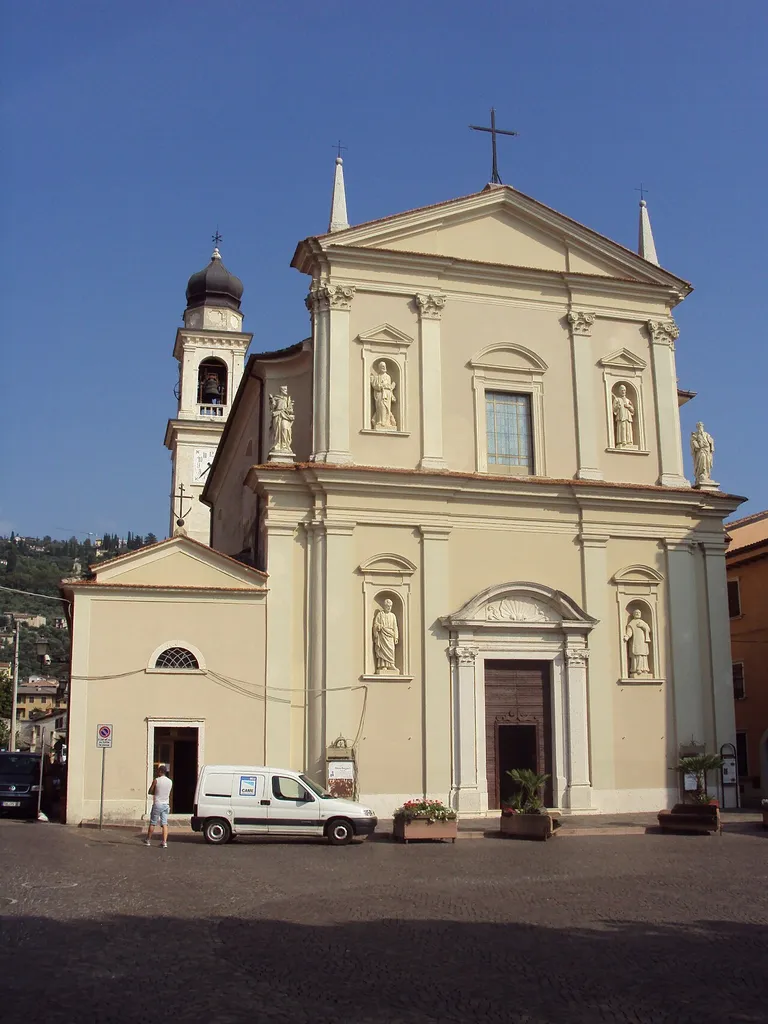 Church Torri del Benaco