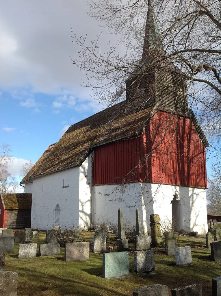 Norwegian medieval stone church no:Hustad kirke (Inderøy) (en:Hustad Church), seen from NW