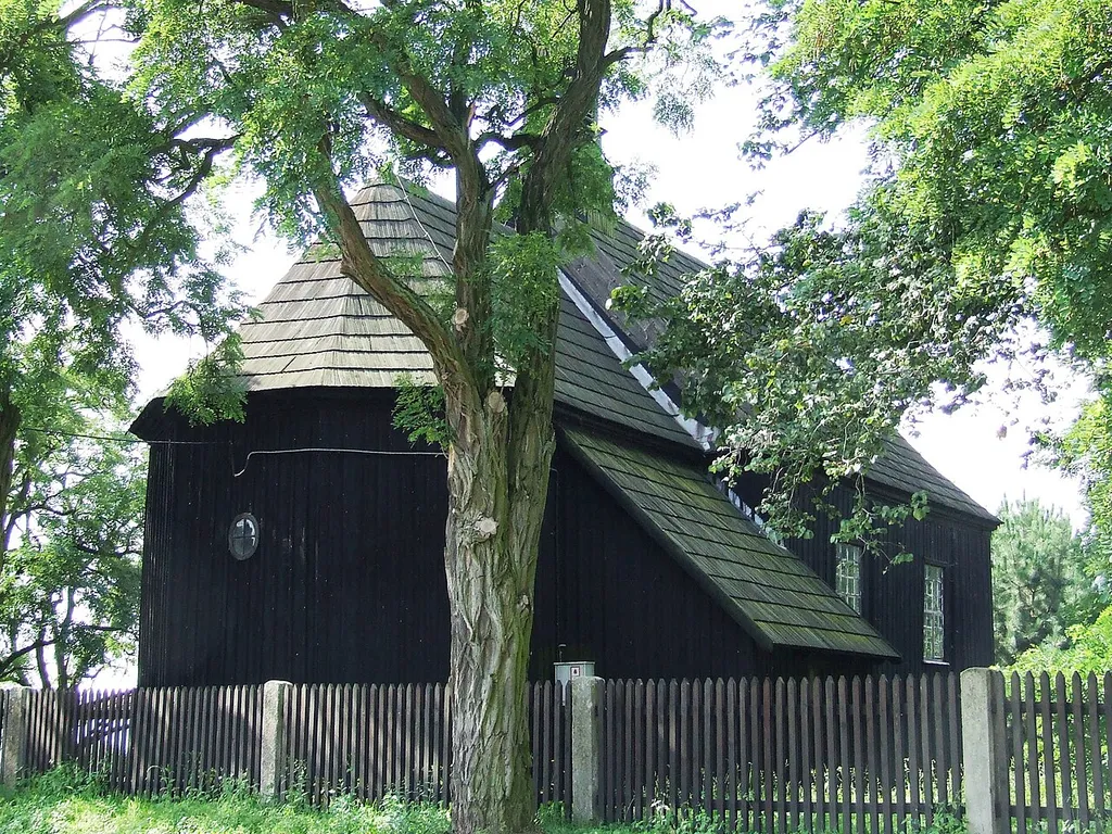 drewniany kościół parafialny pw. św. Katarzyny z 2. połowy XVIII w. Waliszewo, Kłecko