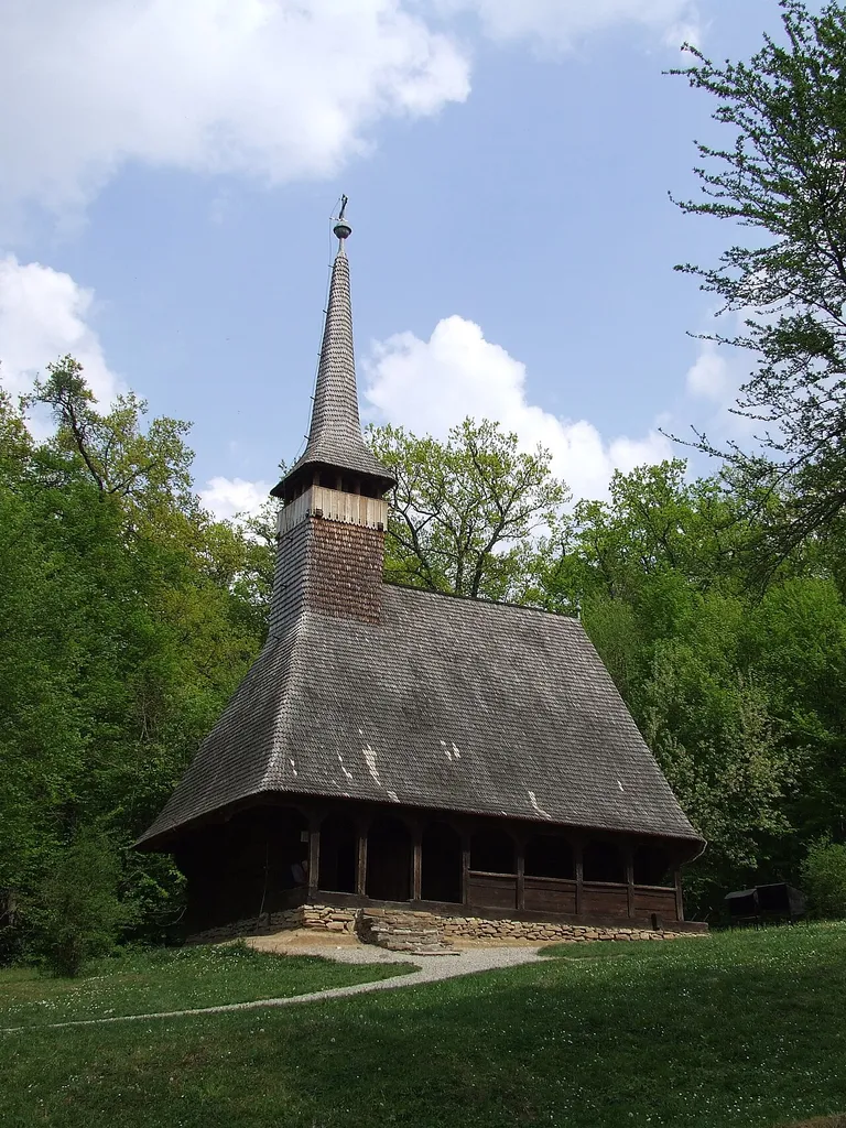 Biserica de lemn din Bezded, judeţul Sălaj. Acum se găseşte la muzeul Astra din Sibiu.