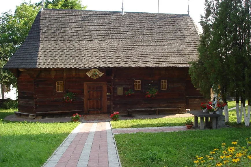 будівля Миколаївської церкви