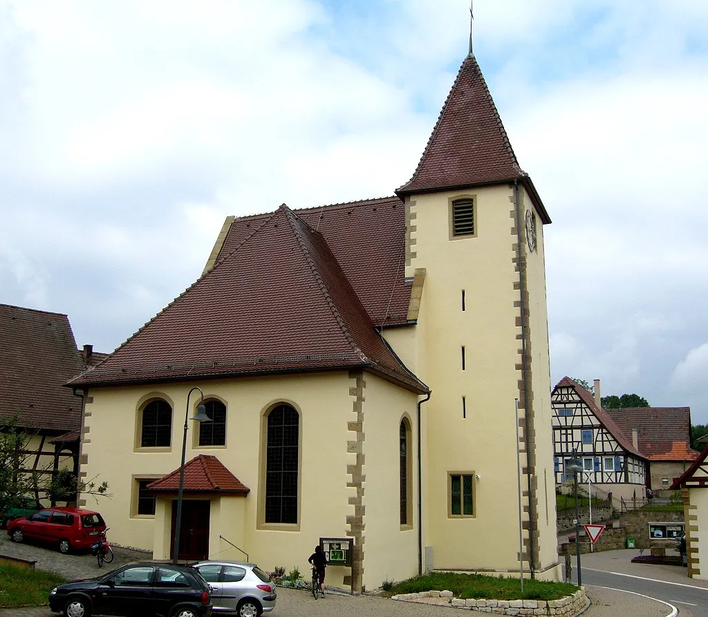 Die evangelische Dorfkirche von Dürrn