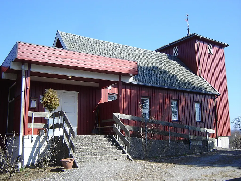 Ørje kirke, Østfold, Norway. Picture taken by Vidariv April 25. 2009