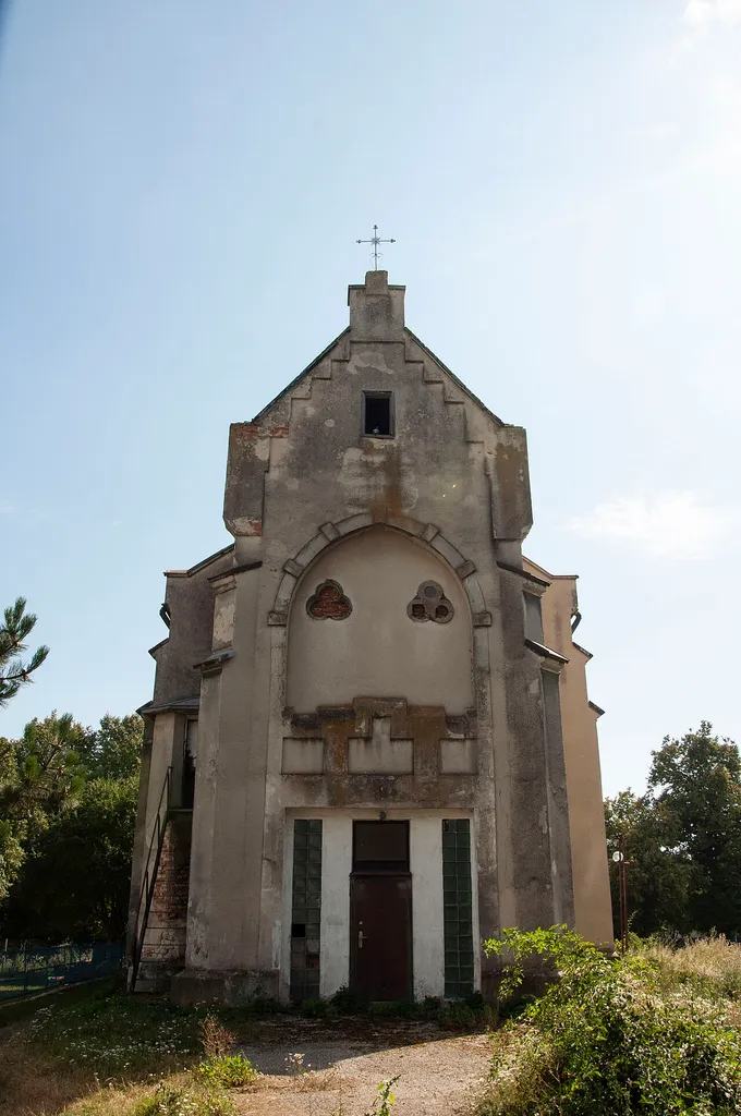 Костел святих апостолів Петра і Павла (1902 р.) в селі Коцюбинцях Васильковецької громади Чортківського району Тернопільської области України.