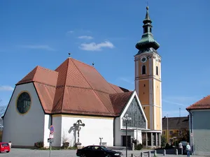 Katholische Pfarrkirche Mariä Geburt