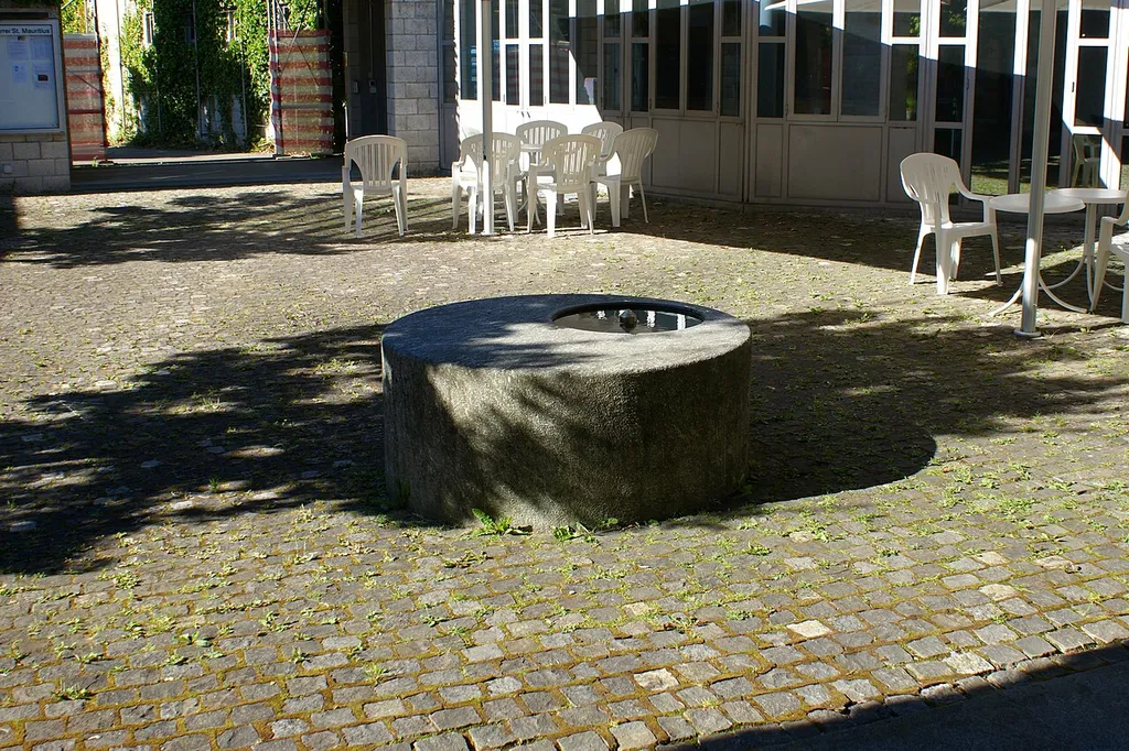 Hofbrunnen St. Mauritiuskirche.