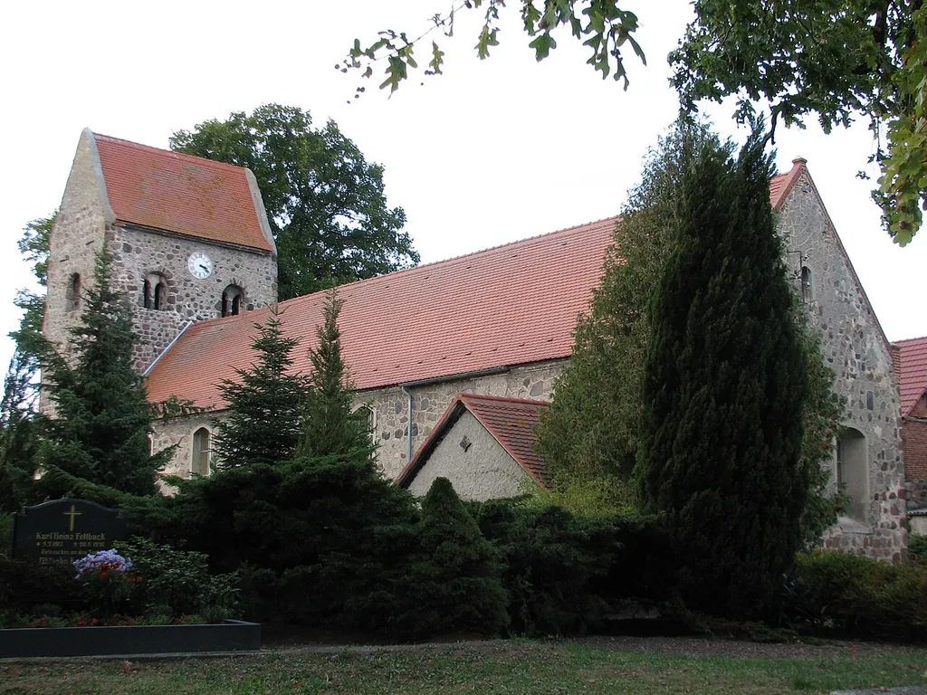 Kirche zu Groß Schwarzlosen (Oktober 2018)