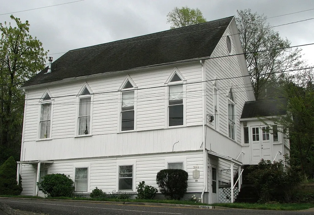 The historic Troutdale Methodist Episcopal Church (built 1895), located at 302 Southeast Harlow Street in Troutdale, Oregon, United States is listed on the US National Register of Historic Places. This is an image of a place or building that is listed on the National Register of Historic Places in the United States of America. Its reference number is 93000921 (Wikidata).