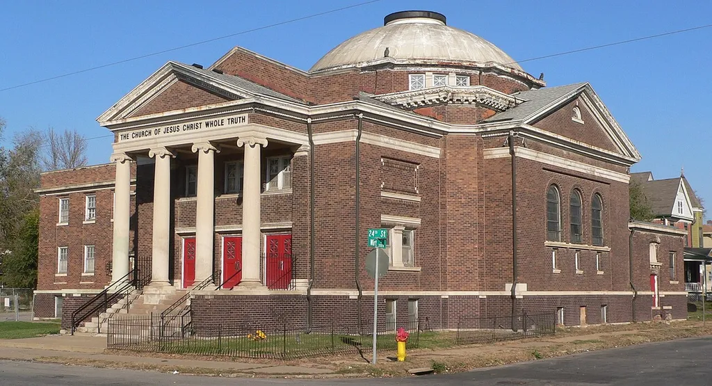 North Presbyterian Church, located at 3105 N. 24th Street (northeast corner of 24th and Wirt Street) in Omaha, Nebraska; seen from the southwest.