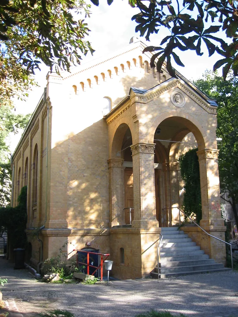 Friedhofskapelle, Boxhagener Strasse, Berlin