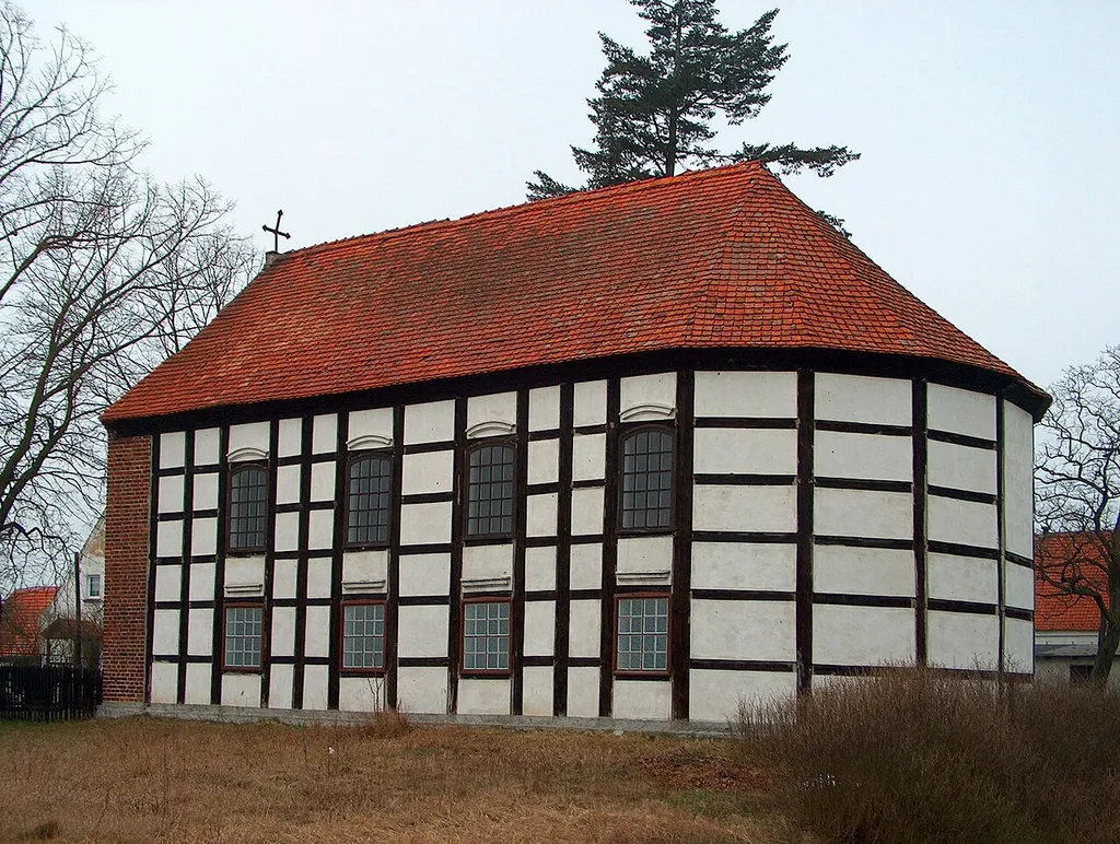 Krobielewo - dawny kościół ewangelicki, obecnie rzymsko-katolicki p.w. Niepokalanego Poczęcia NMP, drewniany-szachulcowy z 1807