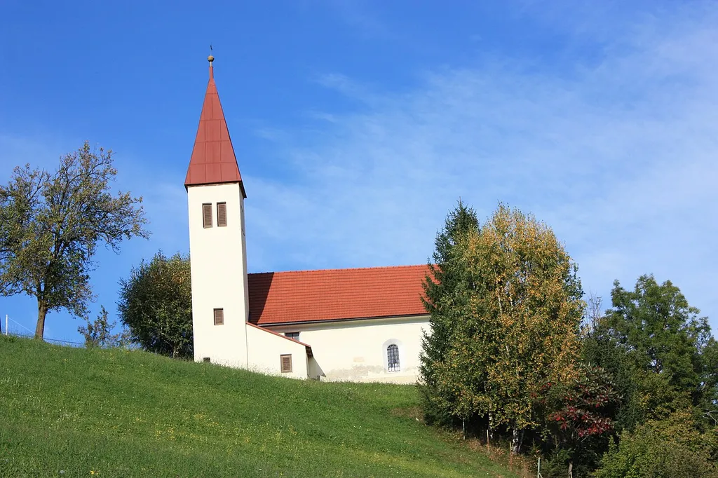Subsidiary church Saint Lorenz Locality:Lieserhofen Community:Seeboden
