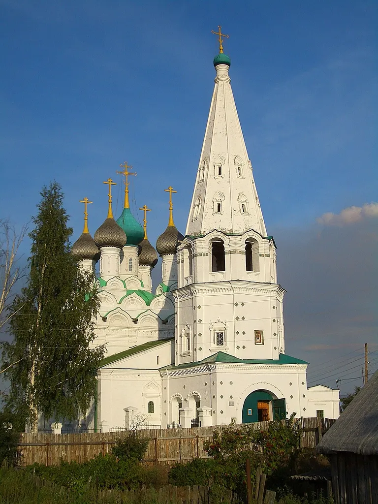 Saviour's Church in Balakhna. The church was built in 1668, the belltower in 1702