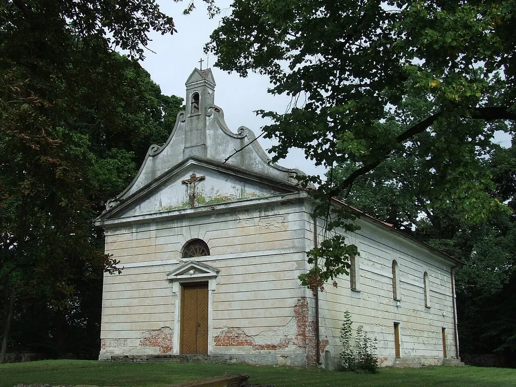 kościół par. p.w. Świętej Trójcy Borowie, Borowie
