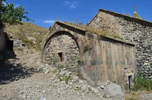 Saint Hripsime Church, Khnatsakh