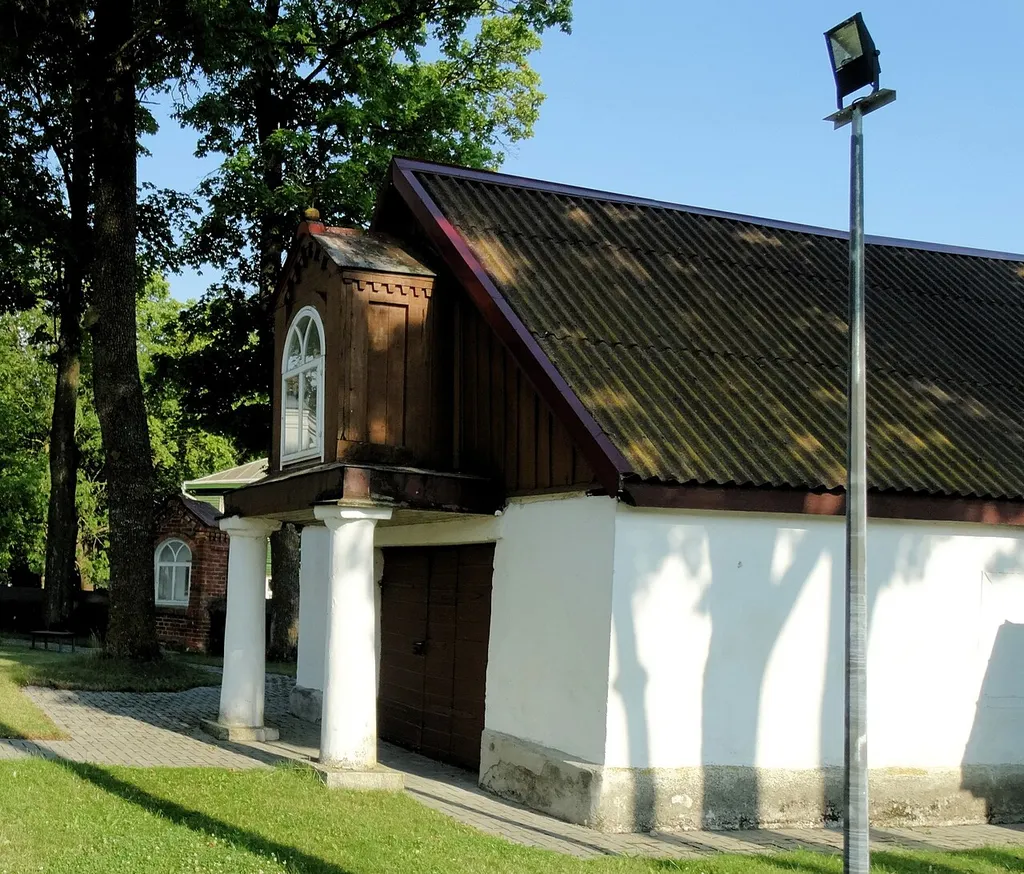 Churchyard chapel, Žagarė, Joniškis district, Lithuania