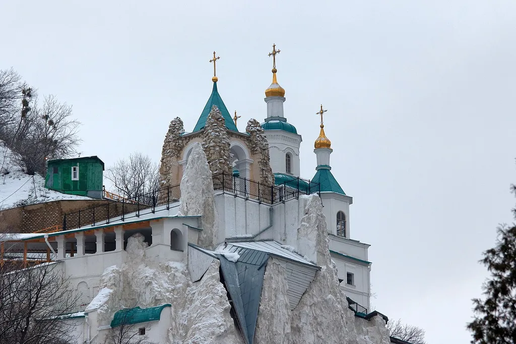 Sviatohirsk. Sviatohirsk Lavra (Sviatohirsk Cave Monastery). Church of Saint Nicholas