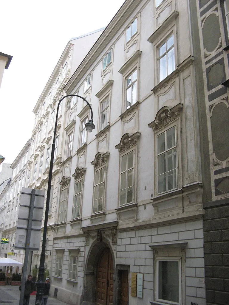 Herzogenburgerhof (um 1700), Annagasse 6, Wien-Innere Stadt