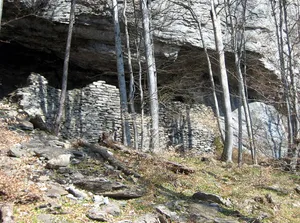 Grottenstein castle ruin