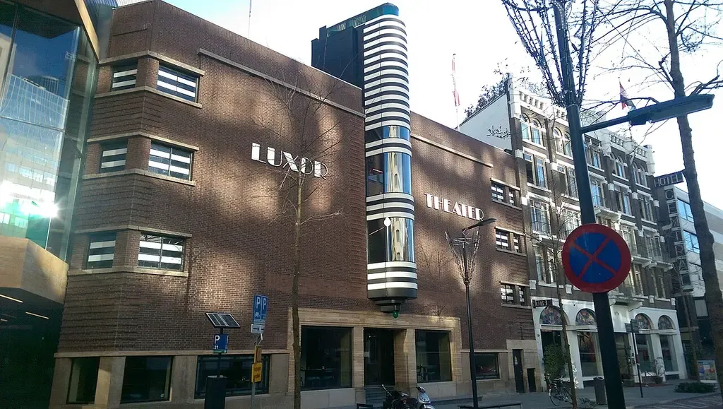 Oude Luxor Theater