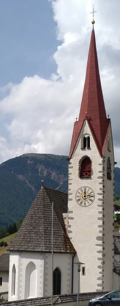 Pfarrkirche St. Anna in Ahornach in Südtirol