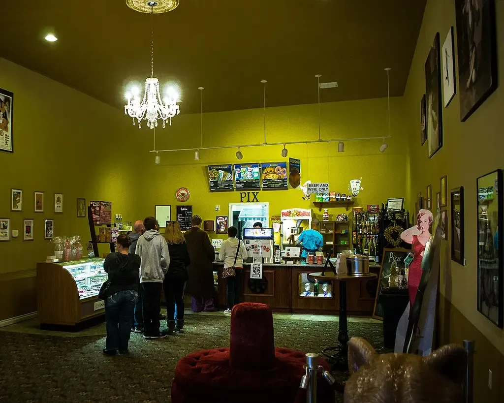 Pix Theater