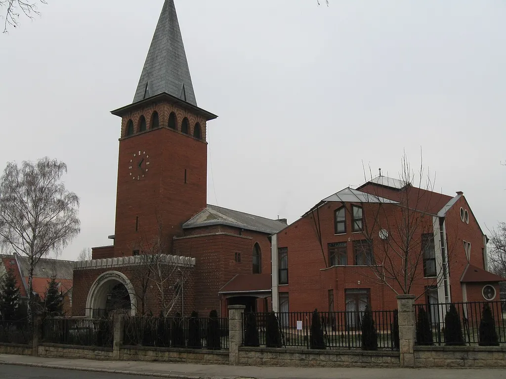 Calvinist church - Budapest, 18. distr., Kossuth square 5.