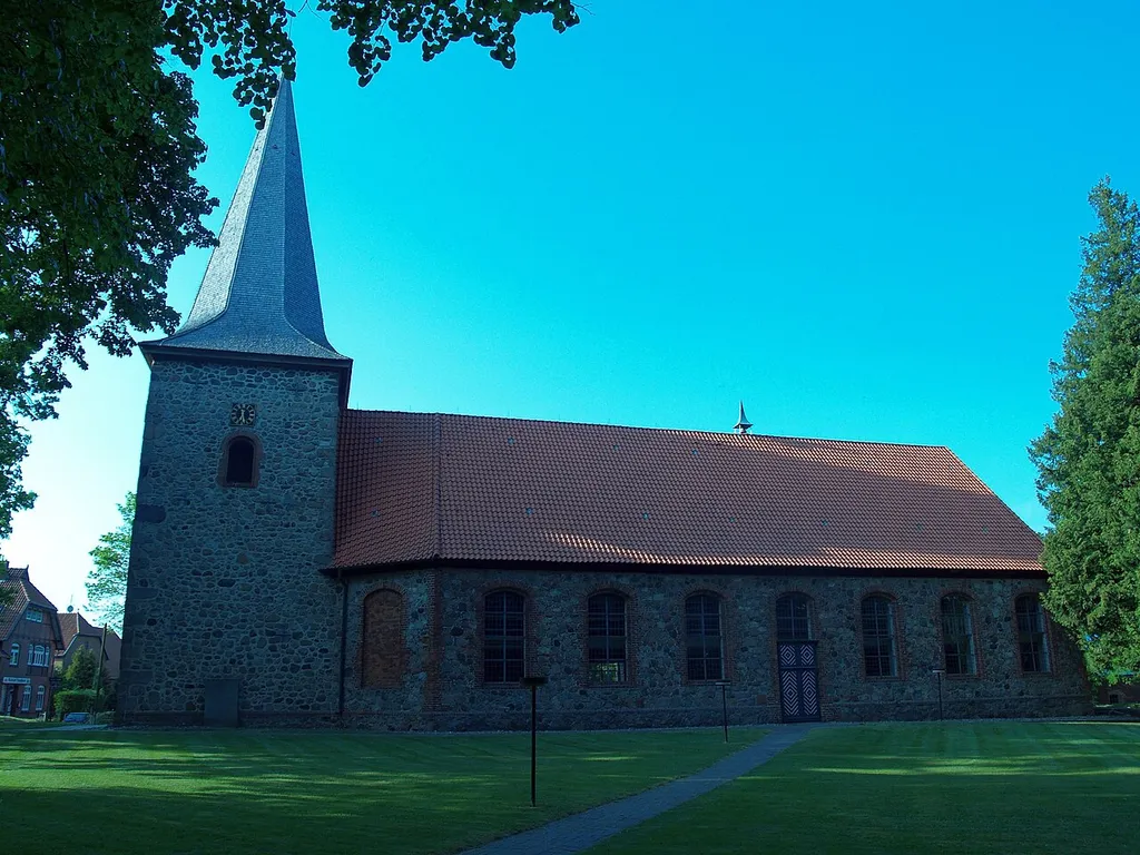 Johannis-Kirche in Siebeneichen