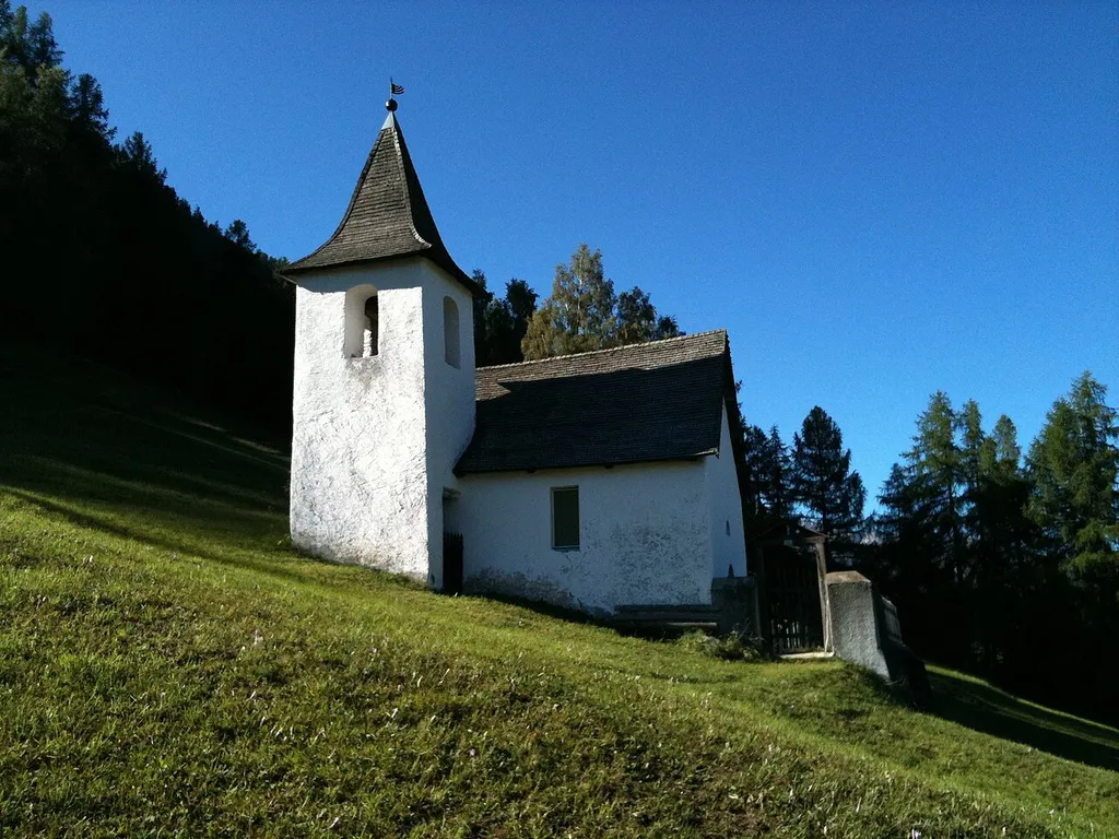 reformierte Kirche Jenisberg (zu Filsur gehörig) im Kanton Graubünden