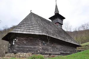 Church of the Three Holy Hierarchs in Troaș, Arad