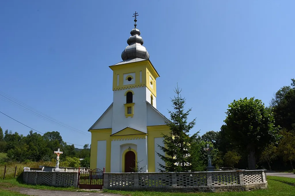 Church of the Nativity of the Most Holy Theotokos (Palota)