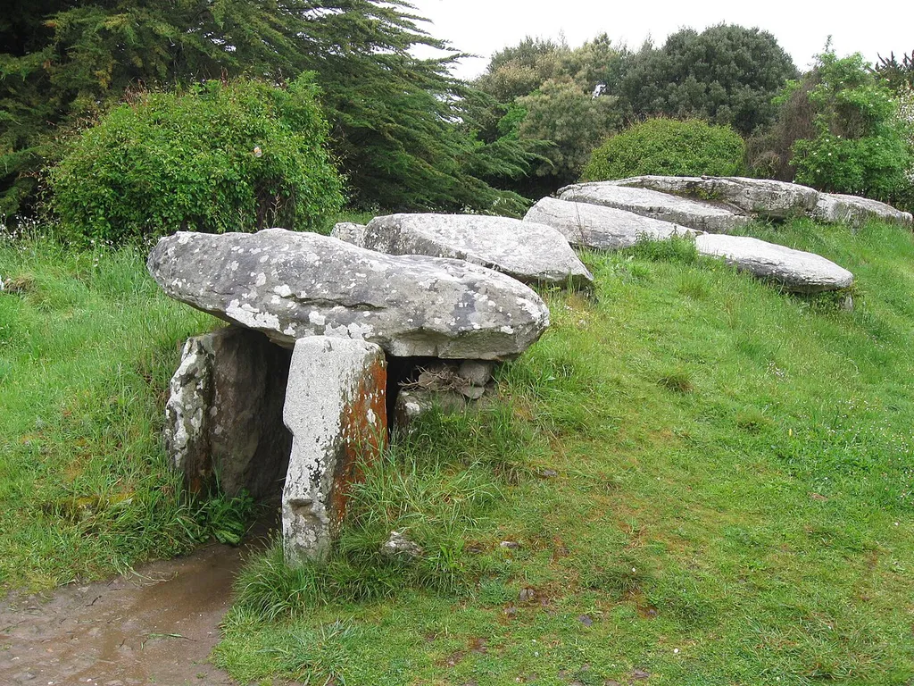 dolmen du Mané-Rutual