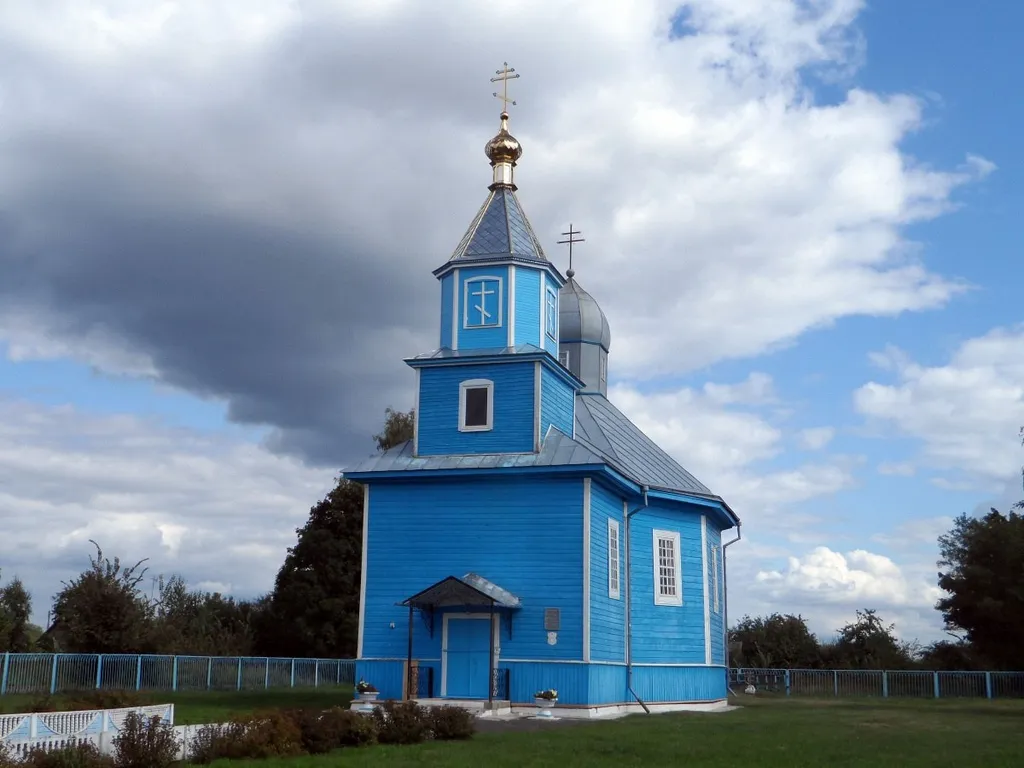 Лунін. Царква