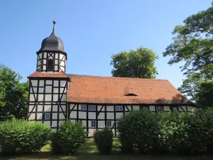 Village church Arnsnesta