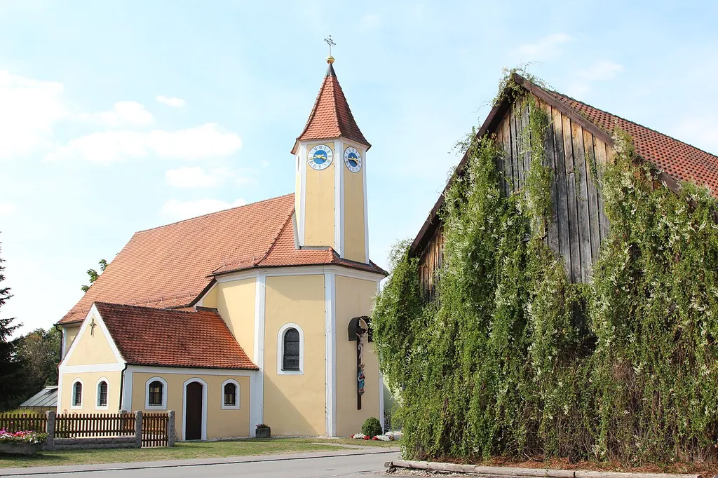 Kirche St. Wolfgang in Wölsendorf, Gemeinde Schwarzach bei Nabburg, Landkreis Schwandorf, Oberpfalz, Bayern