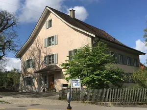 Ref. Kirchenensemble Seen, Pfarrhaus