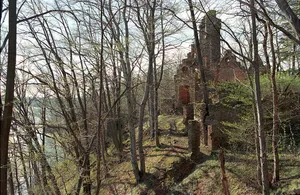 Rajsko Castle