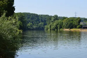 Neckartal mit Randgebieten zwischen Ludwigsburg-Hoheneck und der Neckarschleuse Marbach