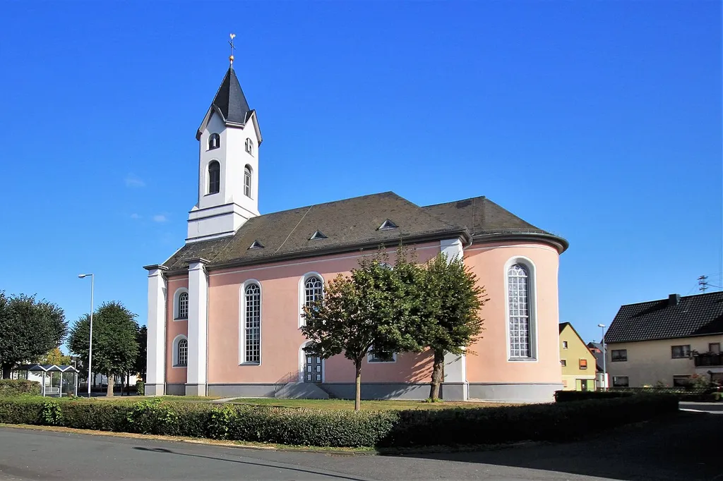 Singhofen, Evangelische Pfarrkirche