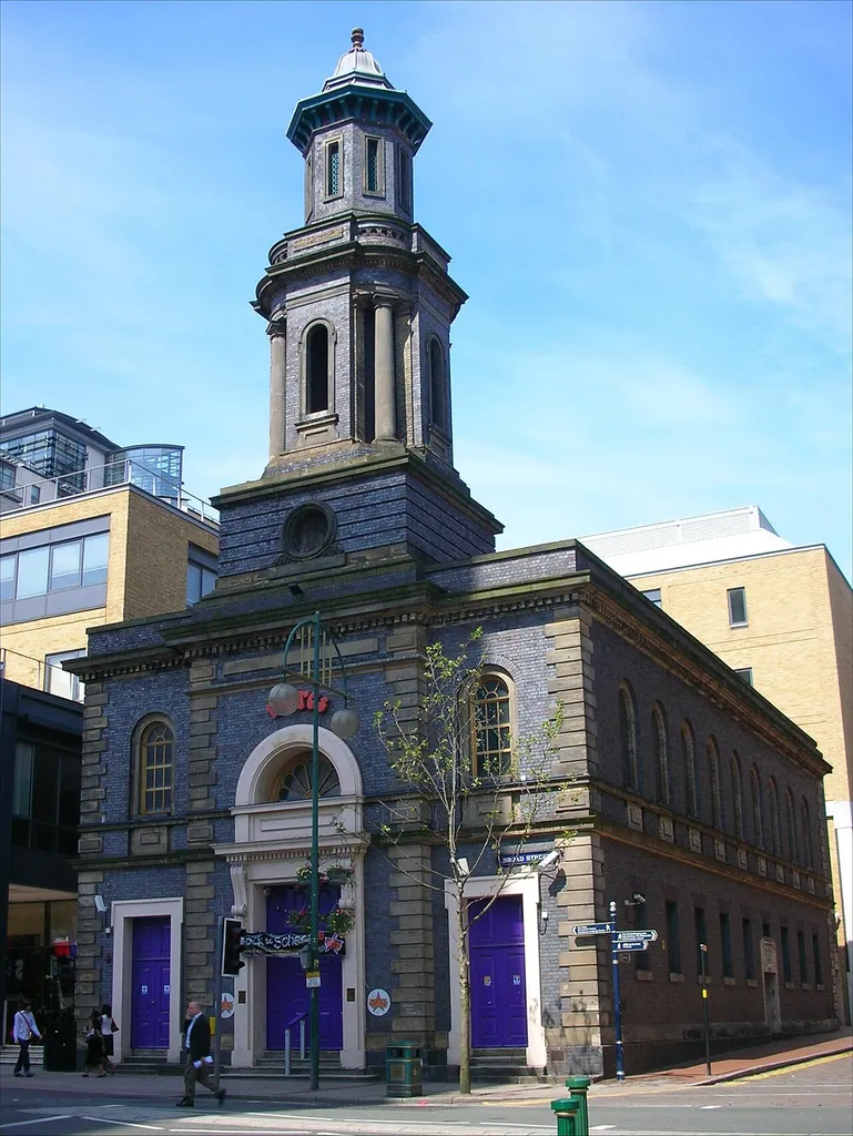 The former Second Church of Christ Scientist (adopted 1929), formerly Presbyterian church on Broad Street, Birmingham, England. Built 1848-49 by J R Botham. A Staffordshire blue brick grade II listed building. Now a nightclub (Flares). Photographed by me 16 June 2006. Oosoom